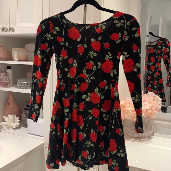 Forever 21 Other - Floral dress